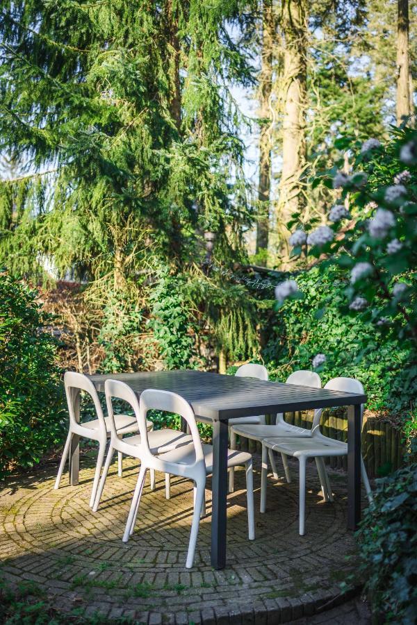 Luxe Vakantiehuis In Het Bos Met Jacuzzi En Sauna Lunteren Exteriör bild